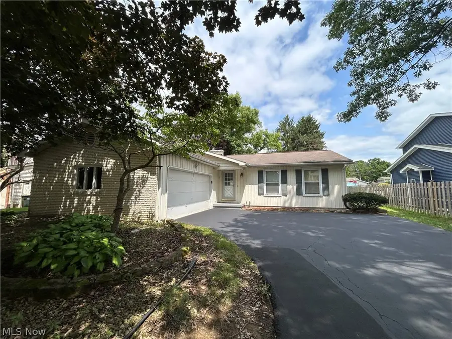 106 Stoney Creek Court, Boardman, OH 44512 - #2