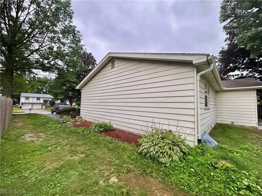 106 Stoney Creek Court, Boardman, OH 44512 - #3