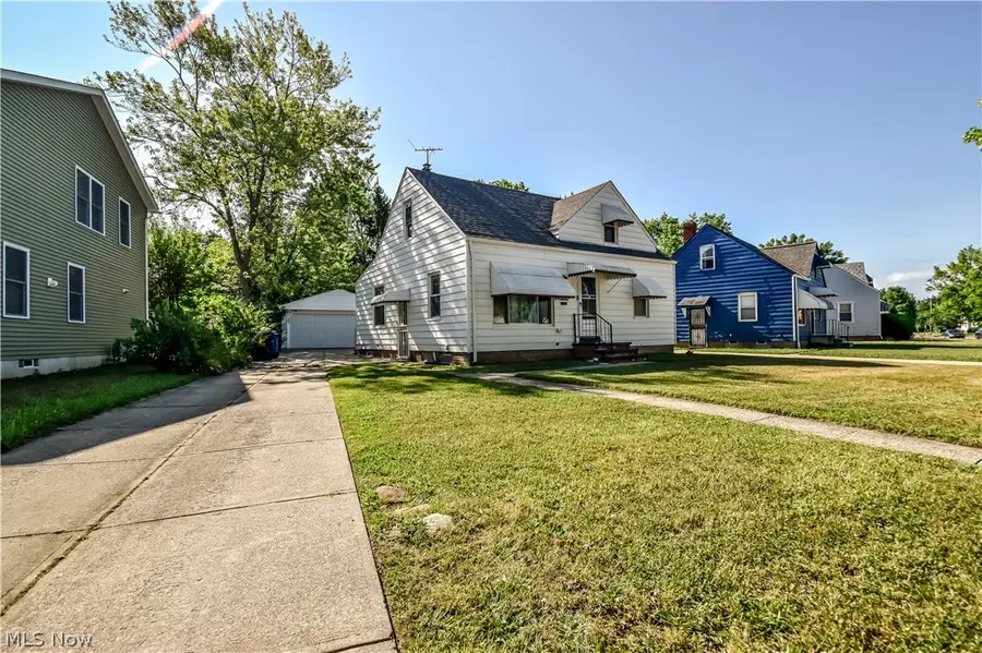 3833 E 186th Street, Cleveland, OH 44122 - #2