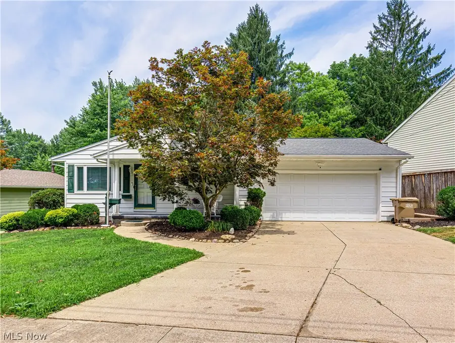 683 Taylor Avenue, Cuyahoga Falls, OH 44221 - #2