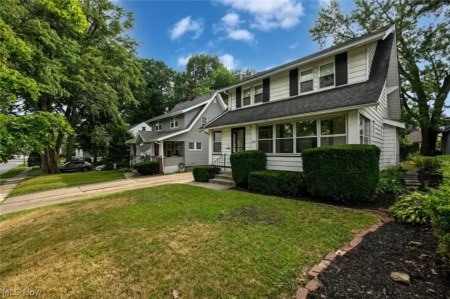 2138 19th Street, Cuyahoga Falls, OH 44223 - #2