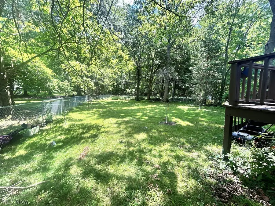1011 Learidge Road, Lyndhurst, OH 44124 - #3