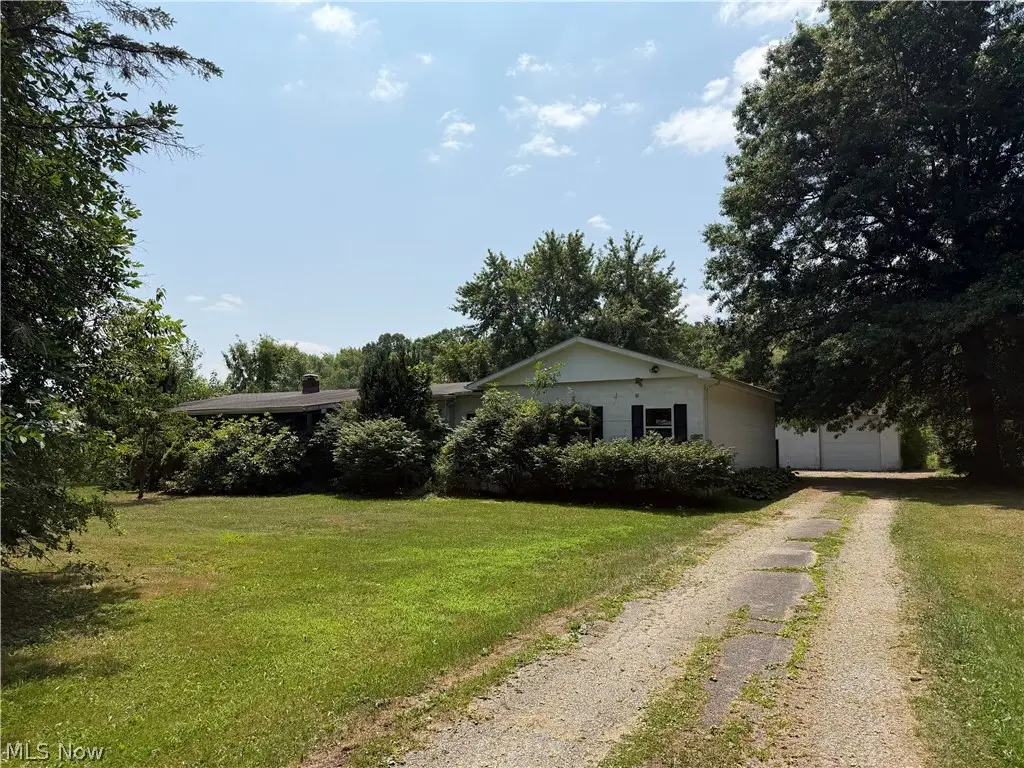 6300 Summers Road, Hartsgrove, OH 44099 - #1