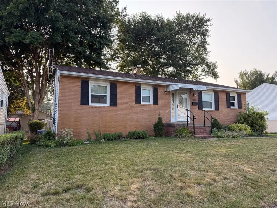 1123 Overridge Se Avenue, North Canton, OH 44720 - #3