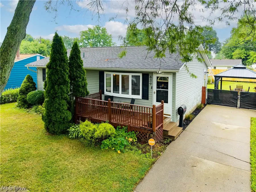 839 Delaware Avenue, Elyria, OH 44035 - #2