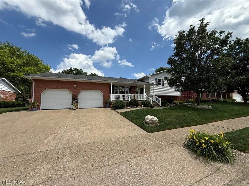 410 Stratton Sw Avenue, New Philadelphia, OH 44663 - #1