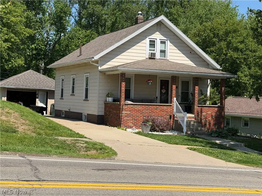128 NW Mill Nw Street, Sugarcreek, OH 44681 - #2