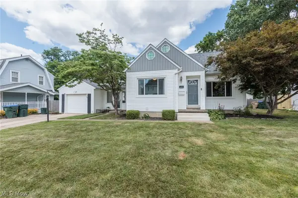 319 Kathron Avenue, Cuyahoga Falls, OH 44221