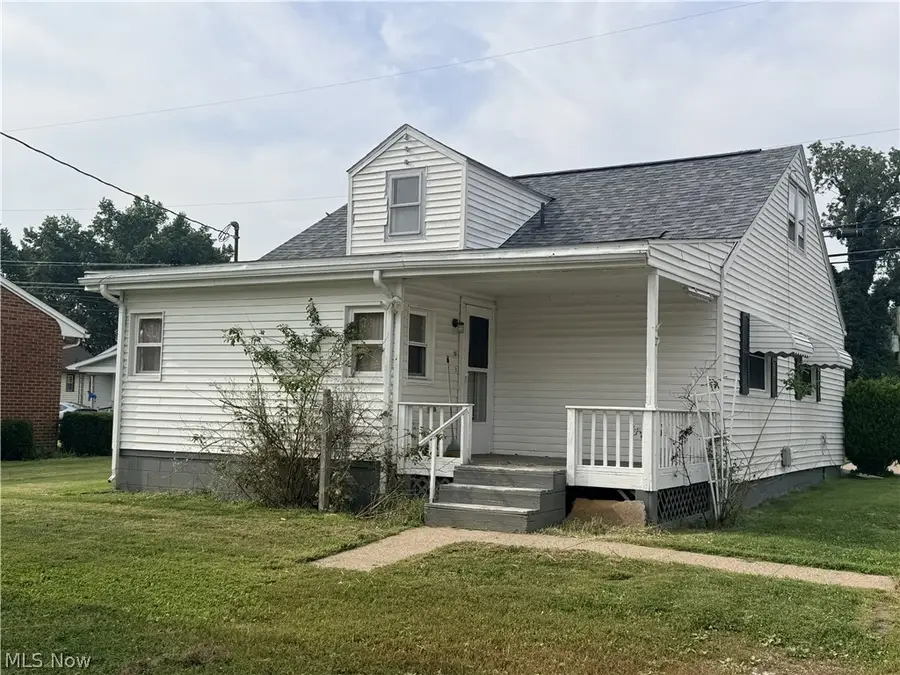630 Cedar Nw Lane, New Philadelphia, OH 44663 - #2