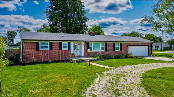 211 Fairview Avenue, Baltimore, OH 43105