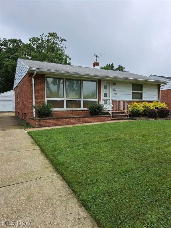 15909 Steinway Boulevard, Maple Heights, OH 44137
