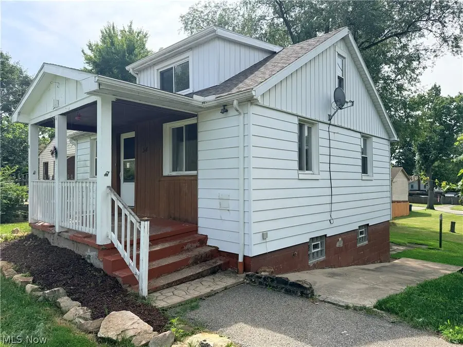 34 W Lewis Street, Struthers, OH 44471 - #2