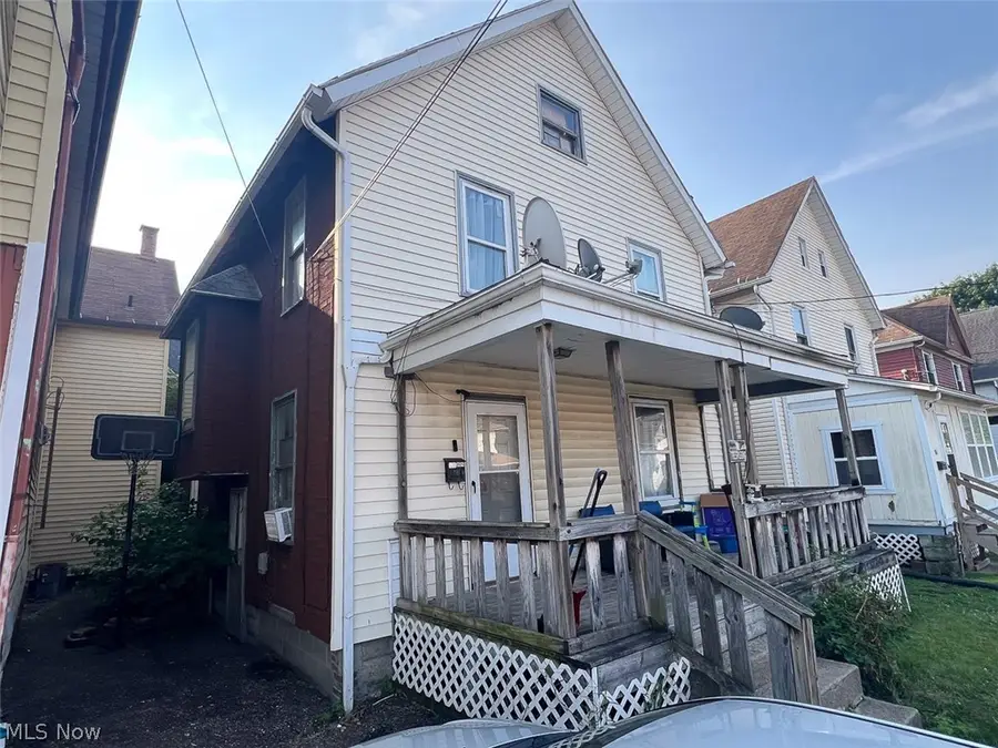904 Harrison Sw Avenue, Canton, OH 44706 - #3