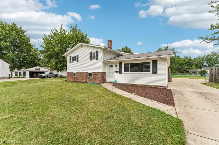 6269 Sylvia Court, Brook Park, OH 44142 - #2