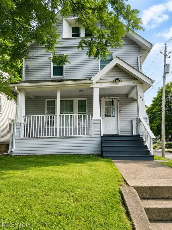 985 Bloomfield Avenue, Akron, OH 44302
