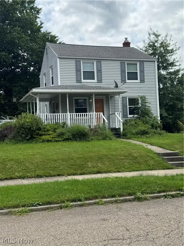 1685 Redwood Avenue, Akron, OH 44301