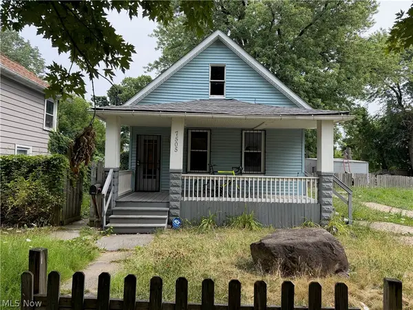 7505 Elton Avenue, Cleveland, OH 44102