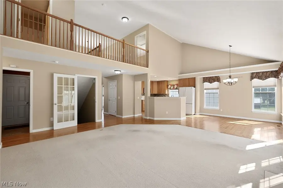 190 Cobblestone Court, Berea, OH 44017 - #3
