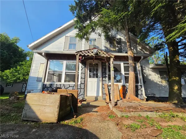 1704 Vanderhoof Road, Coolville, OH 45723