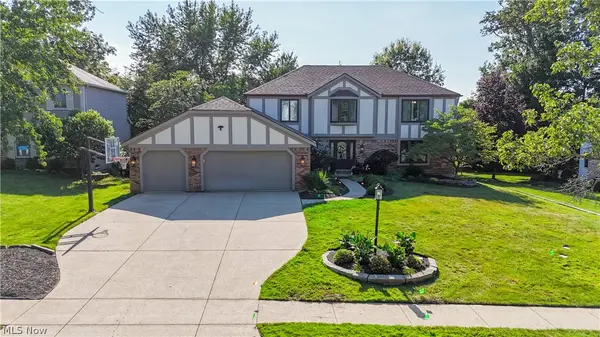 18510 Heritage Trail, Strongsville, OH 44136