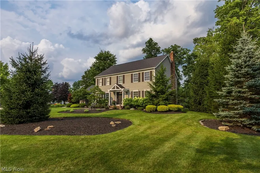 300 Lakeview Circle, Aurora, OH 44202 - #2