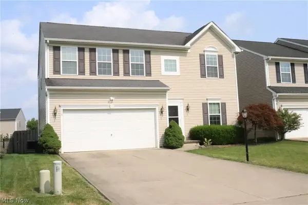 218 Stone Ridge Way, Berea, OH 44017