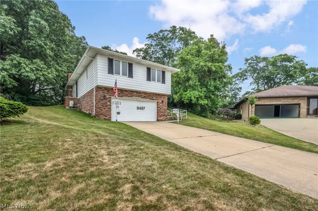 9497 Idlewood Drive, Brooklyn, OH 44144 - #1