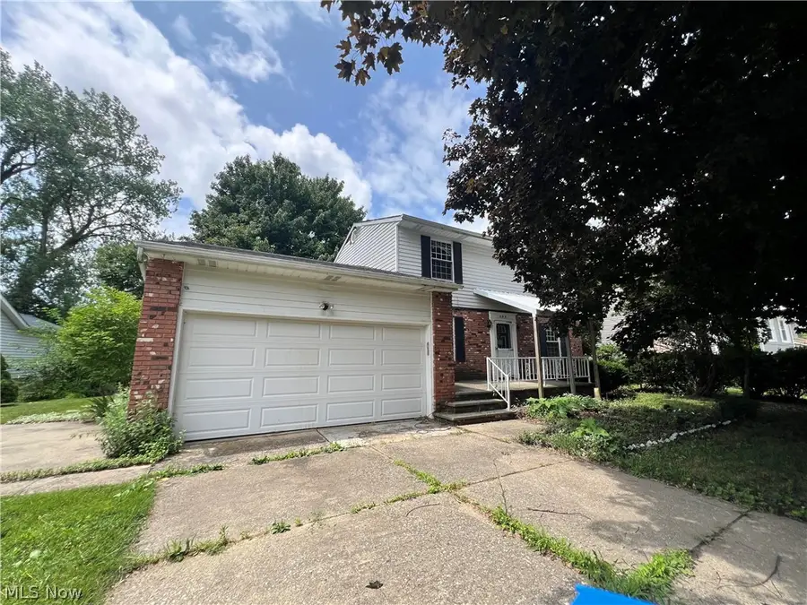 203 W Parkway Drive, Madison, OH 44057 - #2