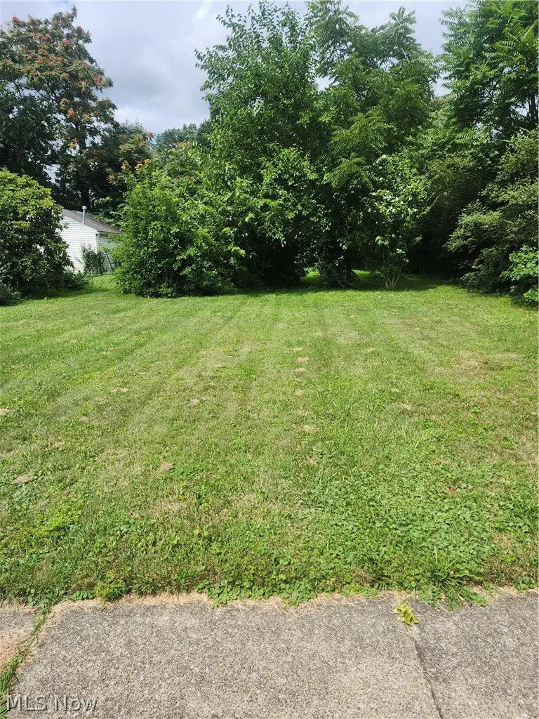 66 Holcomb Avenue, Mogadore, OH 44260 - #1