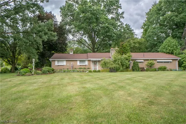 5345 Schario Nw Road, Canton, OH 44718