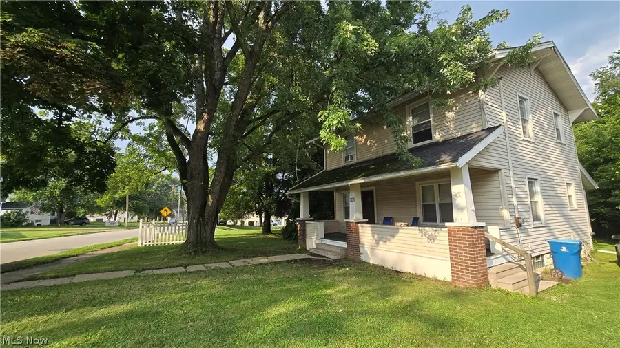 442 Poland Avenue, Struthers, OH 44471 - #2
