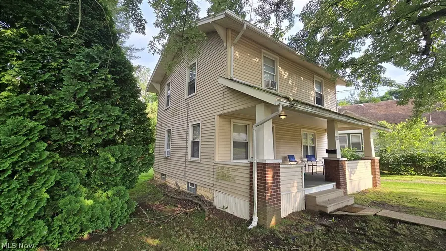 442 Poland Avenue, Struthers, OH 44471 - #3