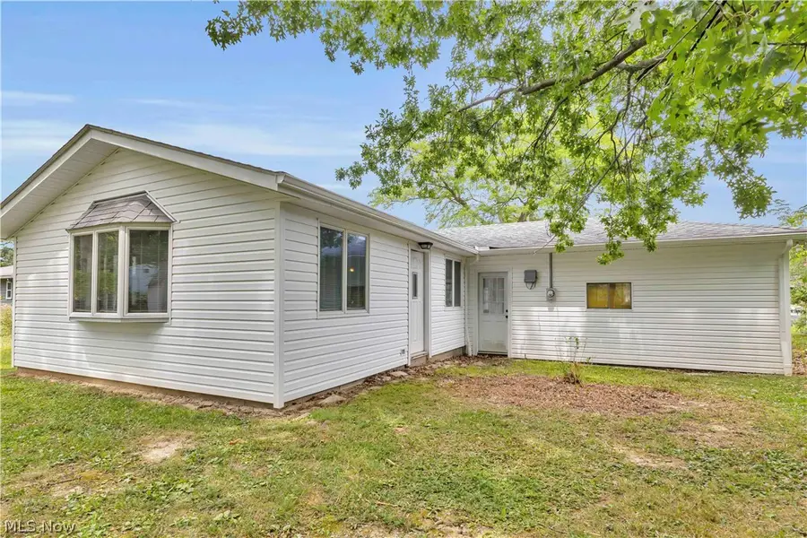 20559 Westwood Park Boulevard, Strongsville, OH 44149 - #3