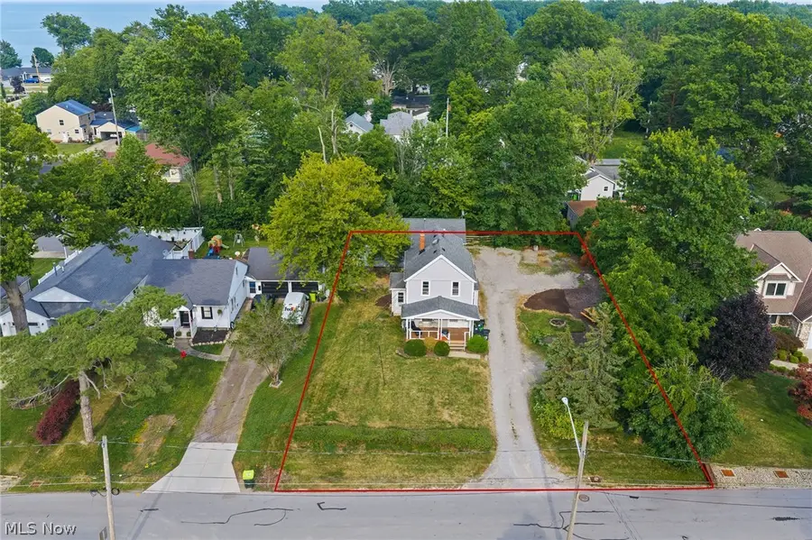115 Avon Point Avenue, Avon Lake, OH 44012 - #3
