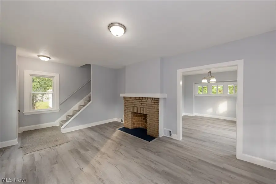 1677 Hillview Road, Cleveland, OH 44112 - #3