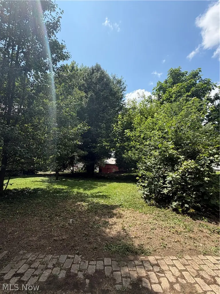 327 S 3rd Street, Coshocton, OH 43812 - #1