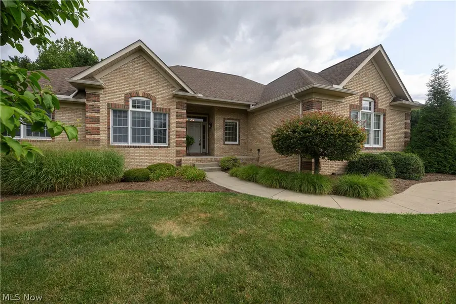 834 Forrest Ridge Drive, Dover, OH 44622 - #2