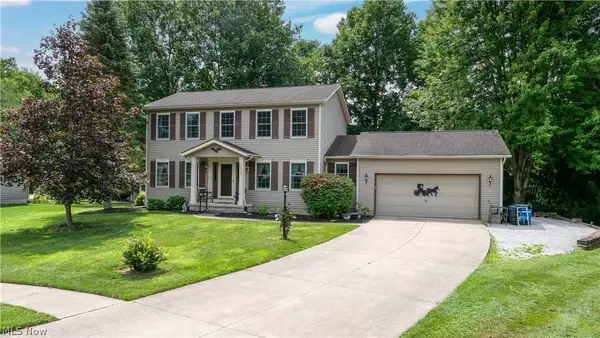8226 Clover Lane, Garrettsville, OH 44231