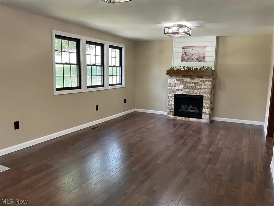 1405 Ridgeway Avenue, Parkersburg, WV 26101 - #3