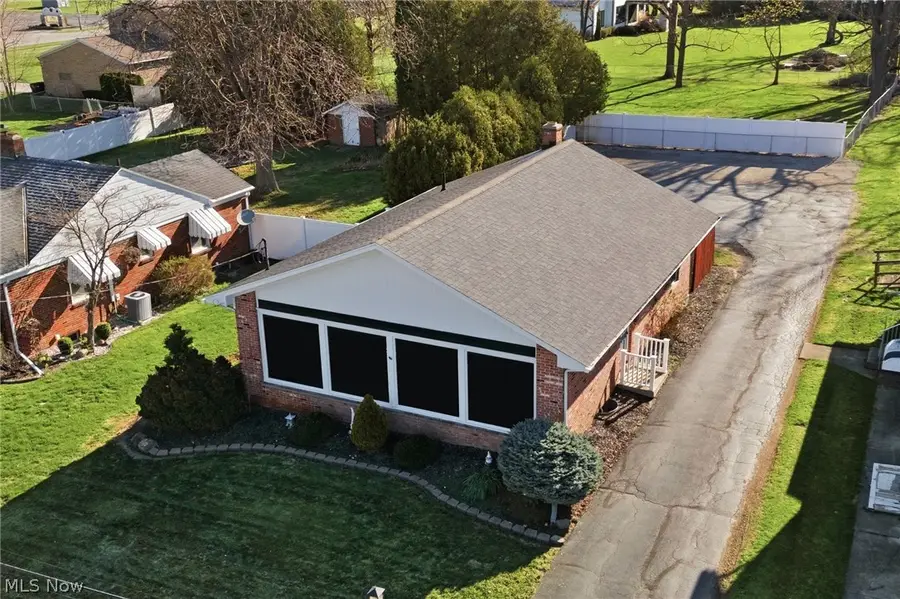128 Walter Street, Bellevue, OH 44811 - #2