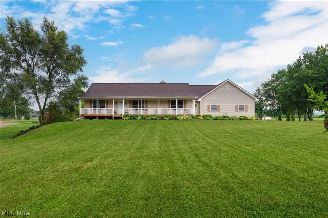 36055 Dellwood Road, Grafton, OH 44044 - #1