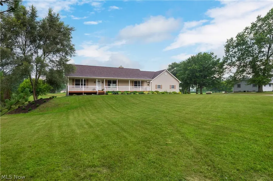 36055 Dellwood Road, Grafton, OH 44044 - #3