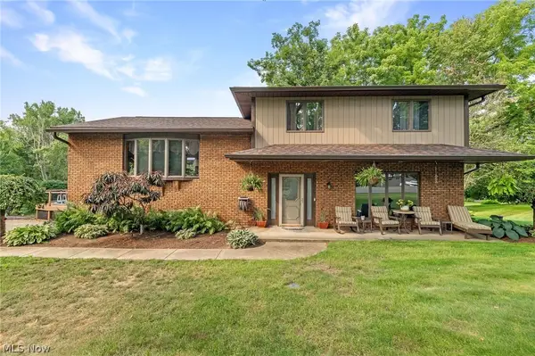 1120 W Comet Road, Clinton, OH 44216