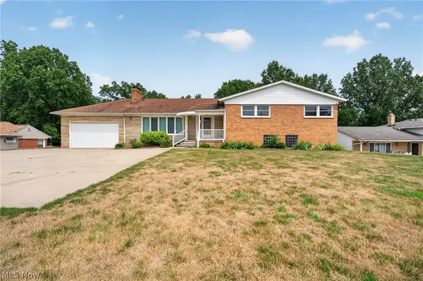 6751 Glenella Drive, Independence, OH 44131