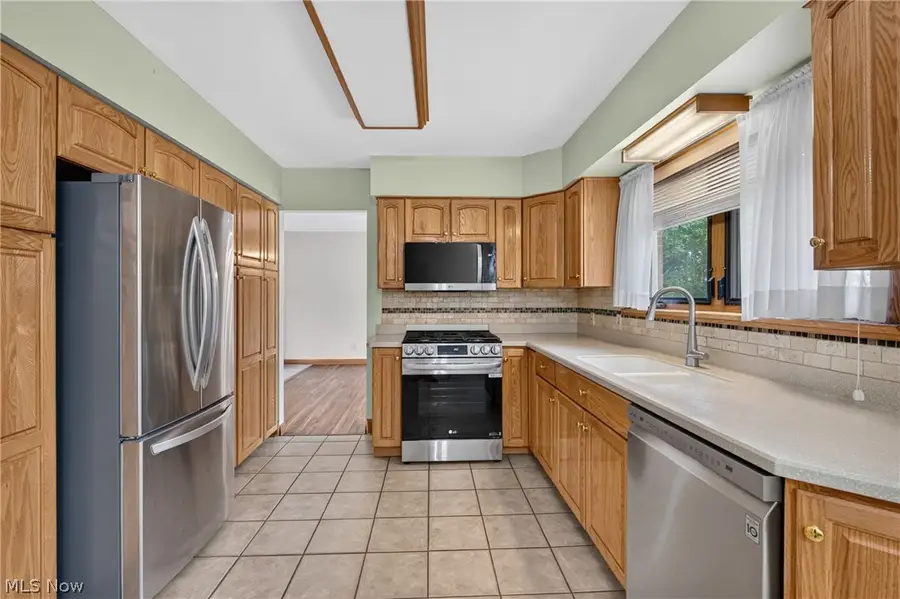 6751 Glenella Drive, Independence, OH 44131 - #2