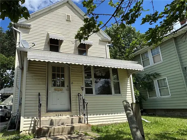 2281 East Avenue, Akron, OH 44314