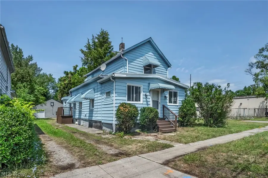 15607 Saranac Road, Cleveland, OH 44110 - #2