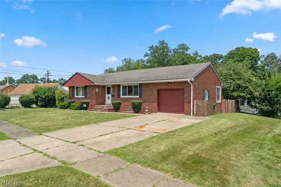2091 Springfield Center Road, Akron, OH 44312 - #2