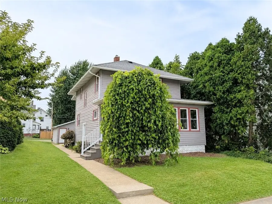 345 Wabash S Avenue, Brewster, OH 44613 - #2