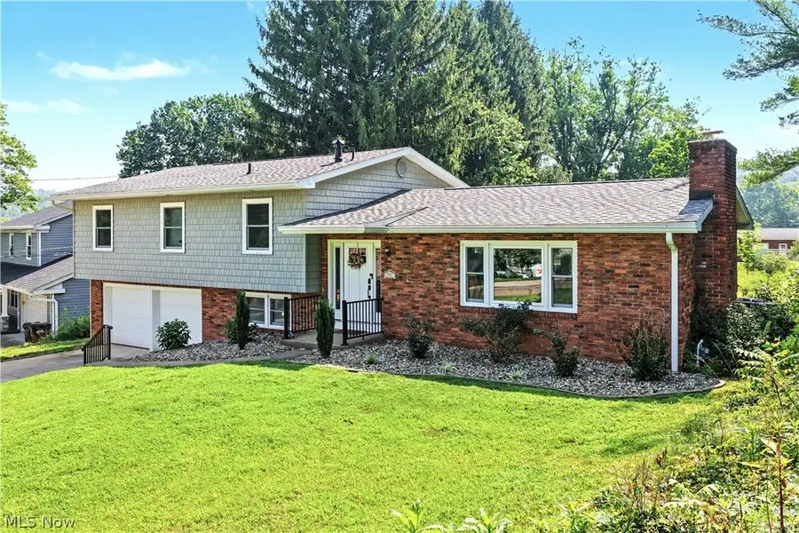 107 Woodcrest Drive, Marietta, OH 45750 - #2